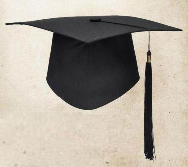 Graduation Hat – Classic Black Mortarboard with Tassel